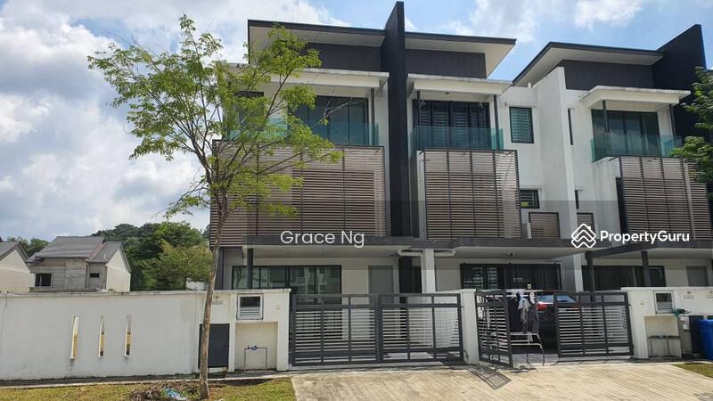 For Sale - New Launched 3sty Terrace House 20x65/20x70 @ Shah Alam